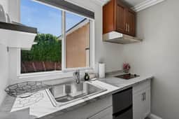 Cute Gated Studio Unit B