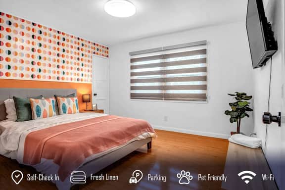 6BR 3BA Home near Disneyland