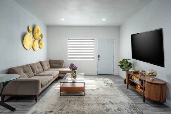 Anaheim 2BR Guesthouse