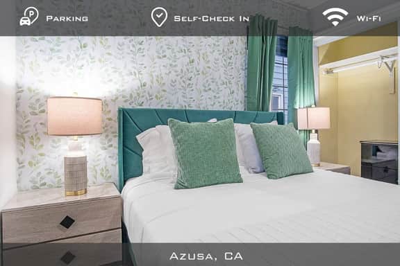 Contemporary Retreat of Azusa-Sleeps 8