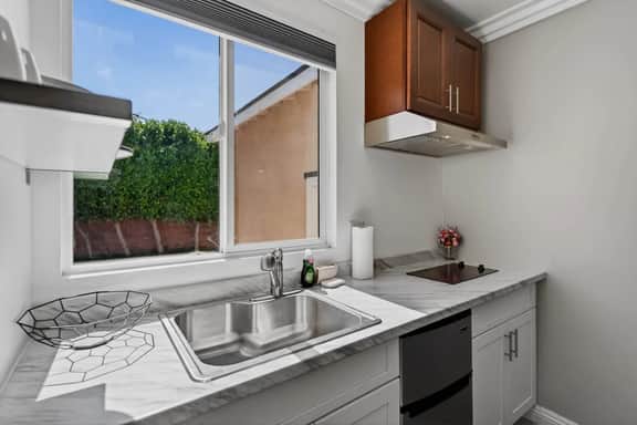 Cute Gated Studio Unit B