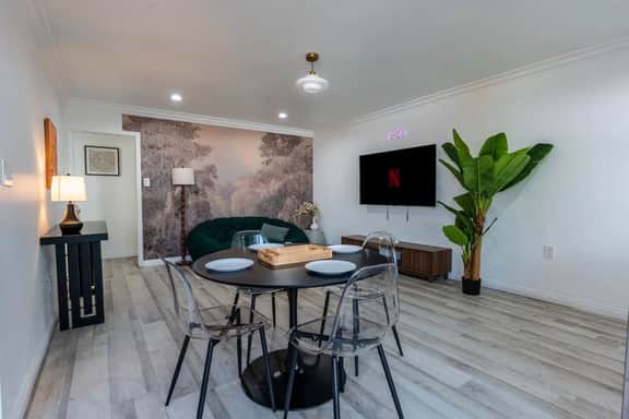 Spacious 3BR Townhome for Groups & Getaways